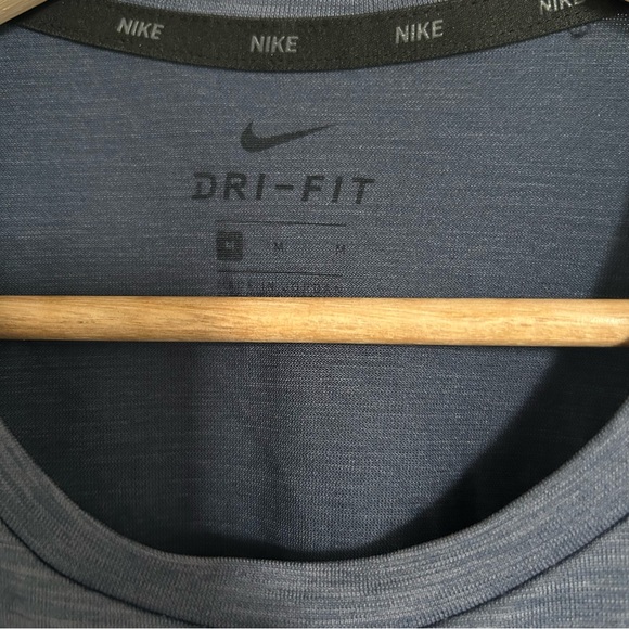 Nike men’s t-shirt - Picture 3 of 3